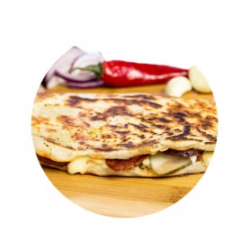 Eredeti gyf. buza-féle kolbászos lepény 220 g